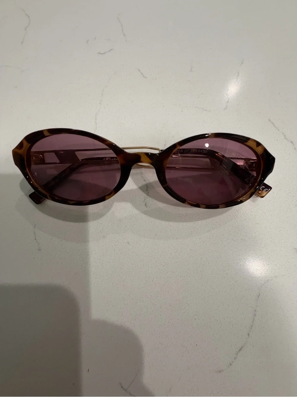 Le Specs Tortoiseshell Frame Sunglasses with brown